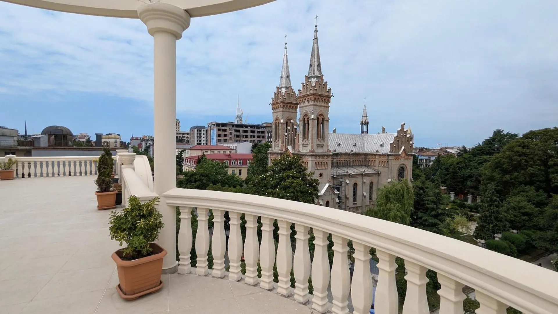 Sunrise Apartment Batumi 0*,