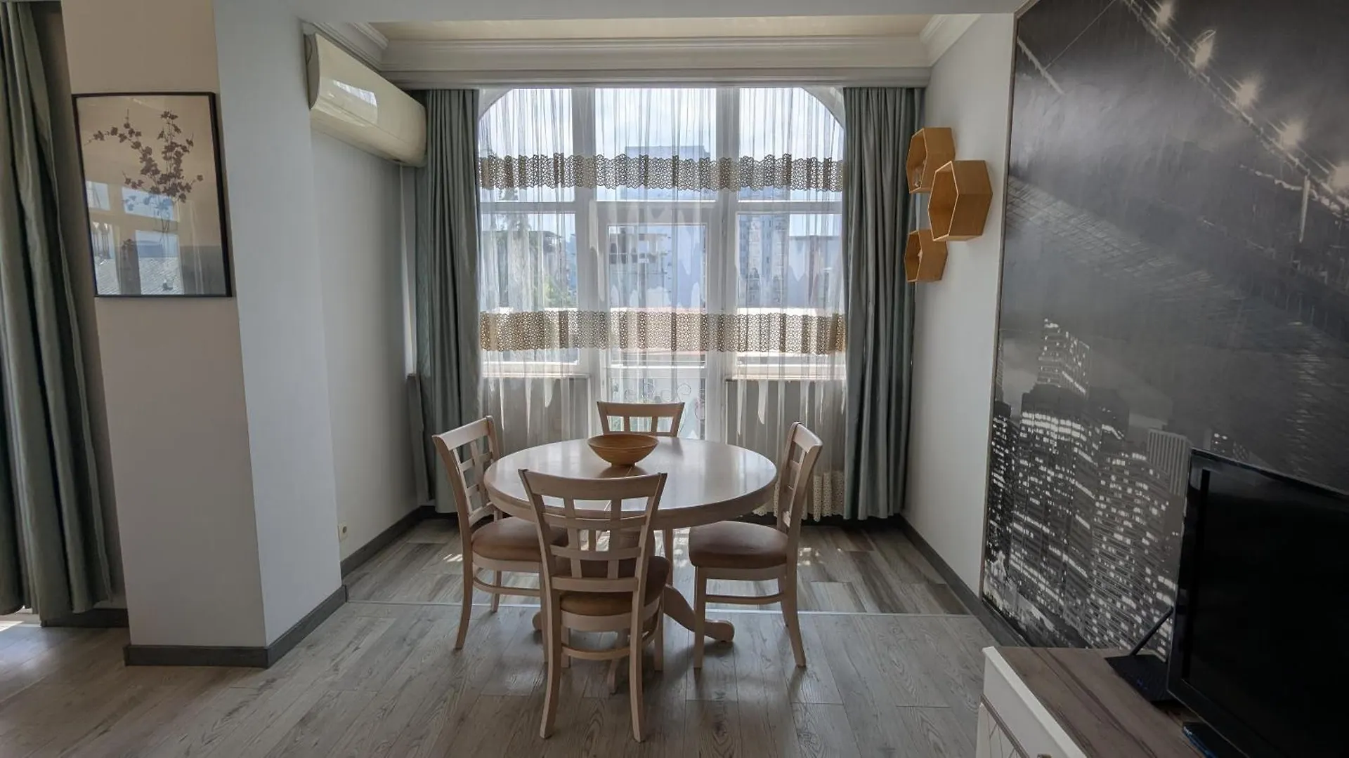 Sunrise Apartment Batumi