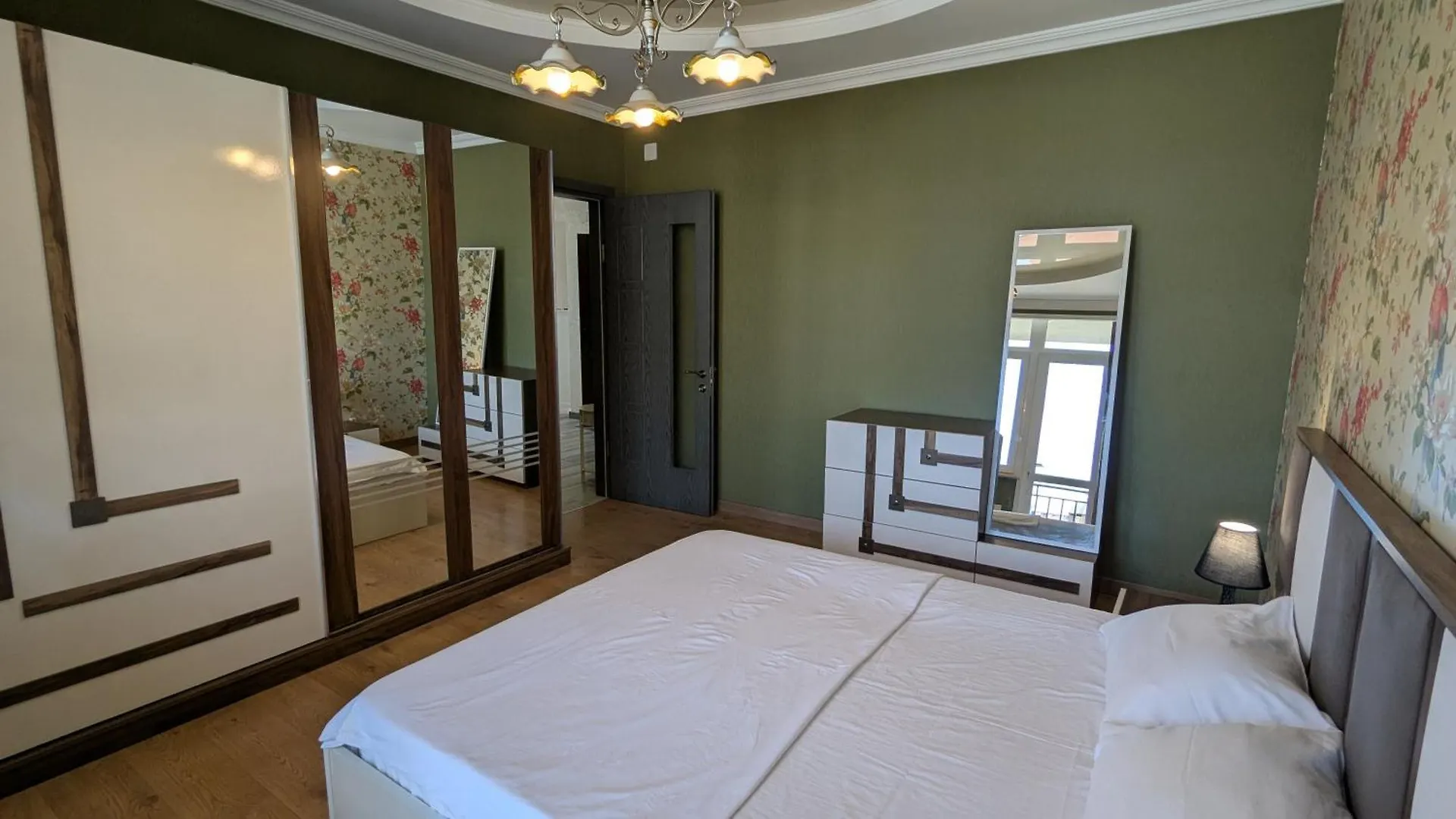 Sunrise Apartment Batumi