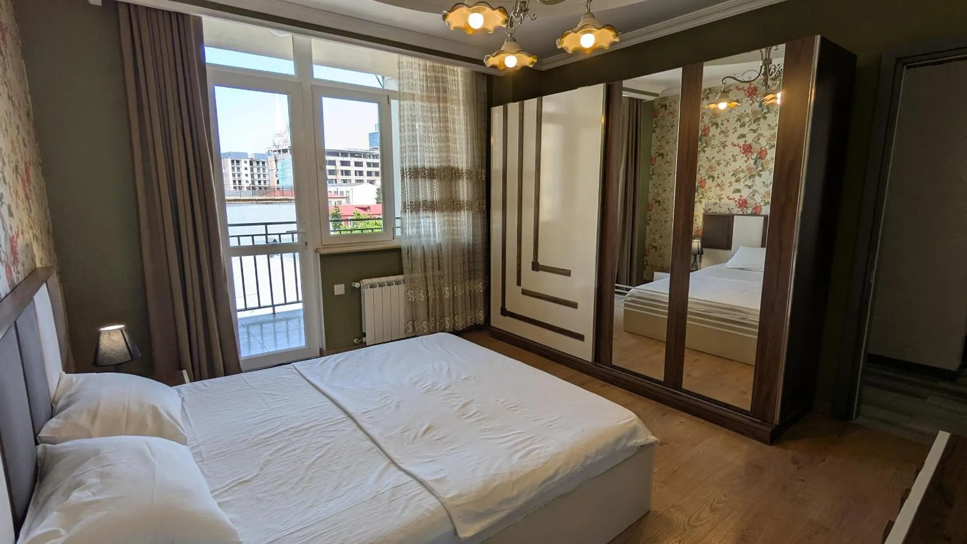 Sunrise Apartment Batumi