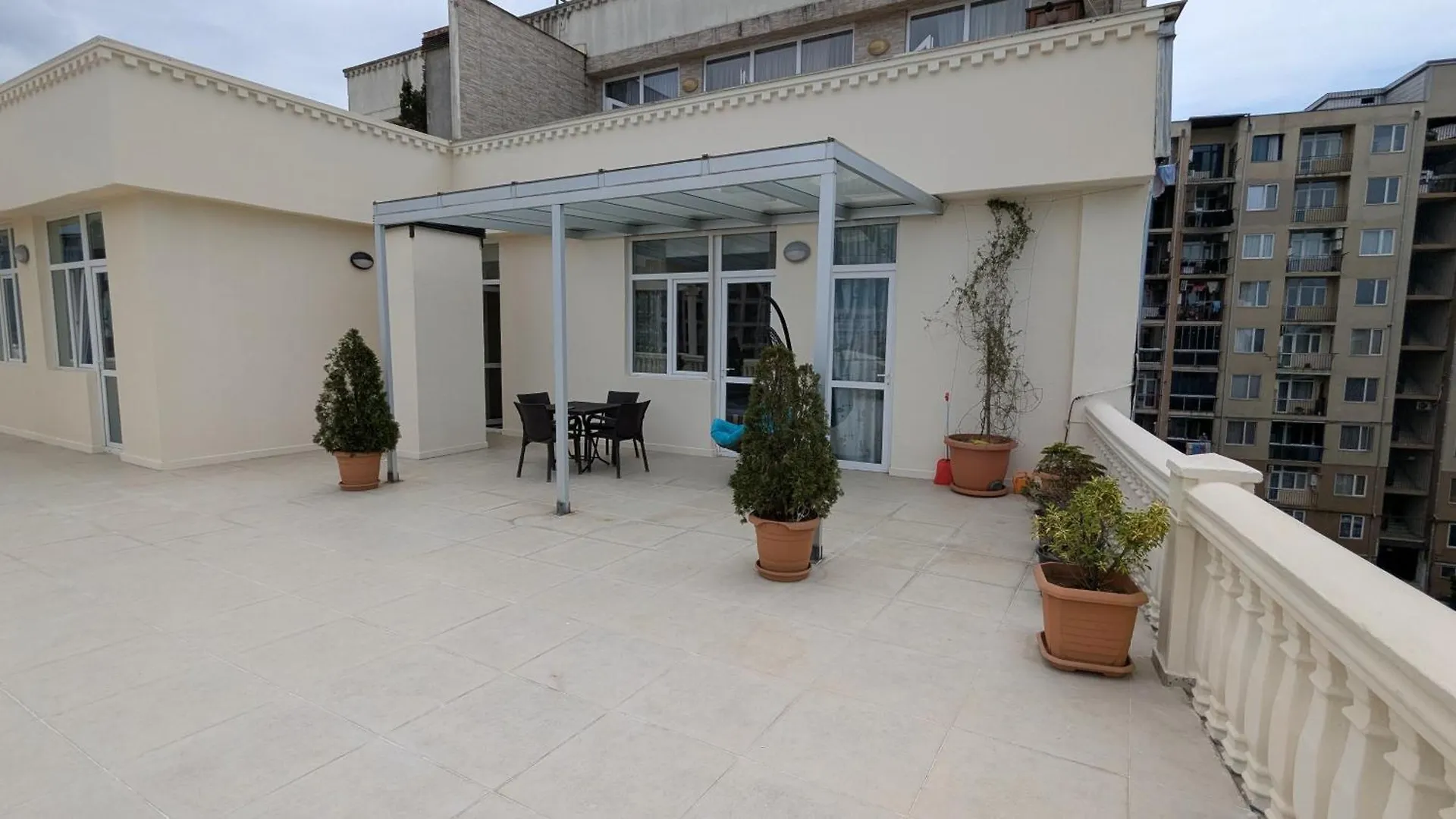Sunrise Apartment Batumi 0*,
