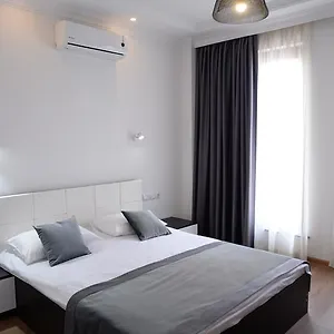 招待所 Gantiadi, 巴统